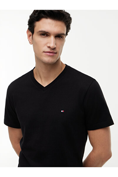 Tommy Hilfiger Men's Essential V-Neck Black T-Shirt