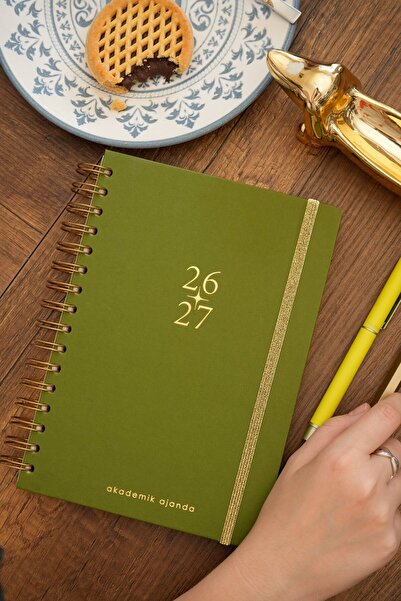 Victoria's Journals Core |   Premium Academic Agenda 2026-2027