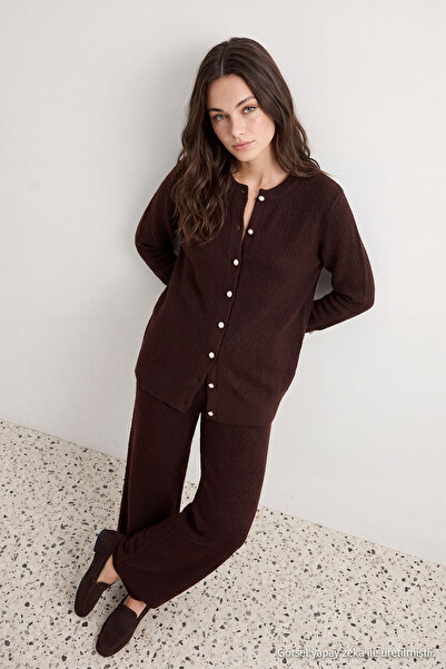 Trendyol Modest Καφέ Κανονικό Μονόχρωμο Πλεκτό Σετ Χιτζάμπ - Τοπ και Παντελόν...