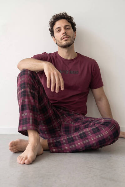 Pijamaevi Bordo Hero Baskılı Kısa Kol Erkek Pijama Takımı