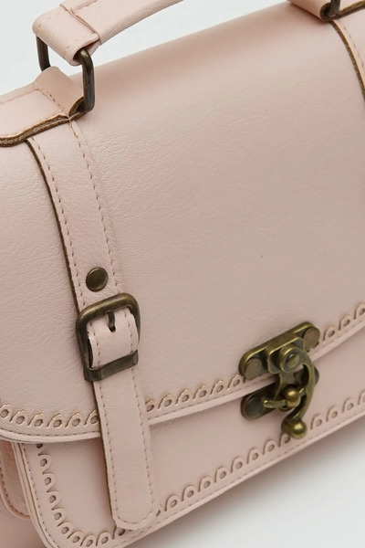 Jasmin Powder Bag with Hand & Shoulder Strap Model