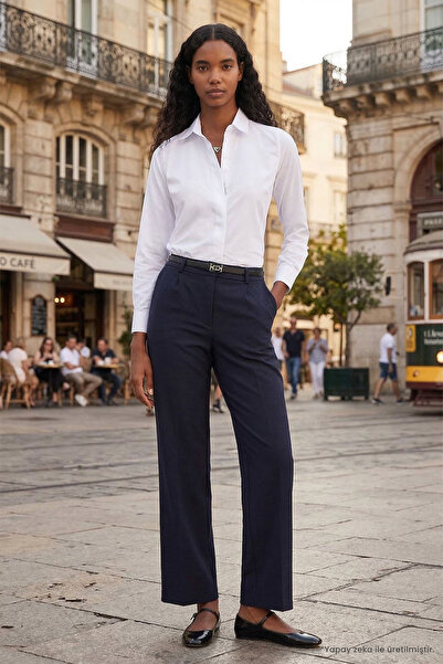 Tudors Kadın Slim Fit Dar Kesim Vücuda Oturan Uzun Kollu Gizli Düğme Detaylı Beyaz Basic Gömlek