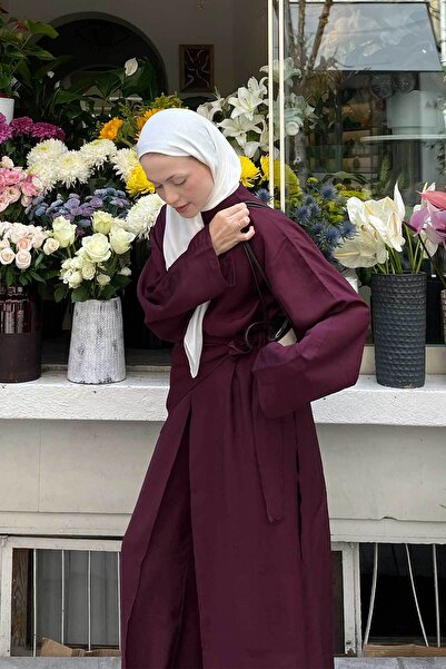 LOCCO Women's Suit with Long Side Slits in Burgundy