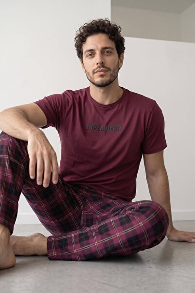 Pijamaevi Bordo Hero Baskılı Kısa Kol Erkek Pijama Takımı