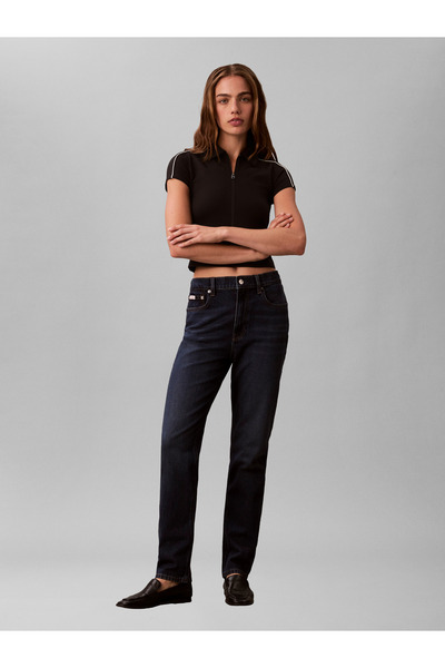 Calvin Klein NOUA MAMĂ JEAN THOMPSON