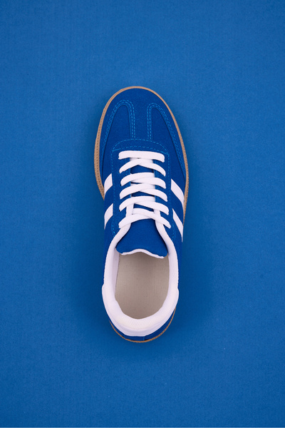 TRENDYOL SHOES Blaue Retro-Schnürschuhe für Damen TAKAW25SN00005