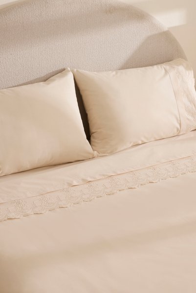 Karaca Home Set cuvertură de pilota dublă brodată Avellina 100% bumbac, bej