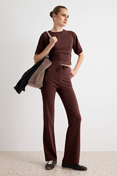 Trendyol Collection Brown Plain Fitted/Fitted Bodycon Cotton Stretch Knitted ...