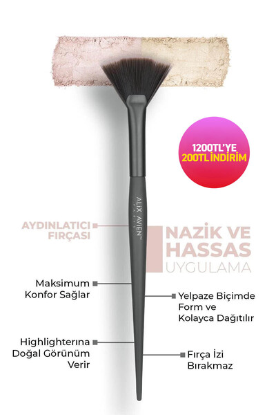 Alix Avien Illuminator Brush - Fan Brush