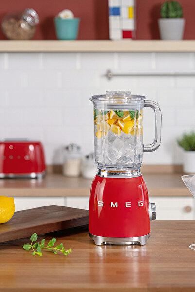 SMEG 50'ler Tarzı Retro Kırmızı Smoothie Blender Blf03rdeu