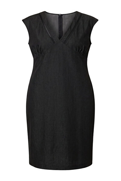 Trendyol Curve Black Woven Plus Size Dress Tbbaw27Ah00032