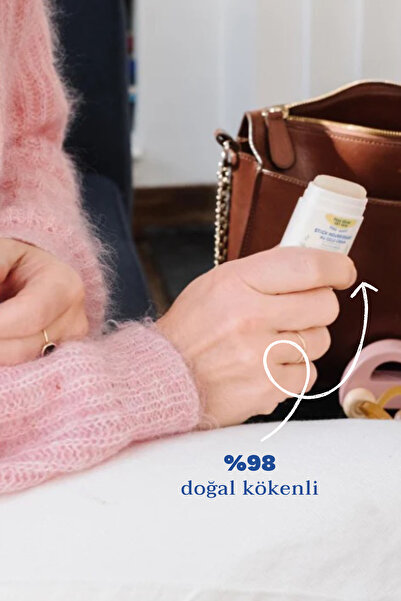 Mustela %98 Doğal İçerikli Kuru Cilt Cold Cream İçeren Nemlendirici Stick Bebek Çocuk Yetişkin Yüz Dudak