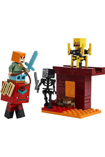 LEGO ® Minecraft Nether Lav Savaşı 21266 - 6+ Yaş Çocuklar için Video Oyunu Oyuncak Yapım Seti (99P)