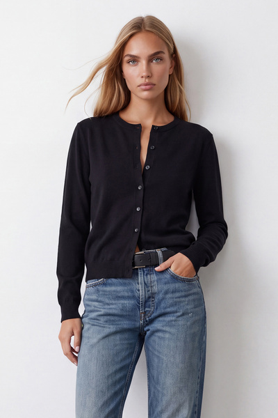 Trend Alaçatı Stili Black Crew Neck Buttoned Knitwear Cardigan Vs01640