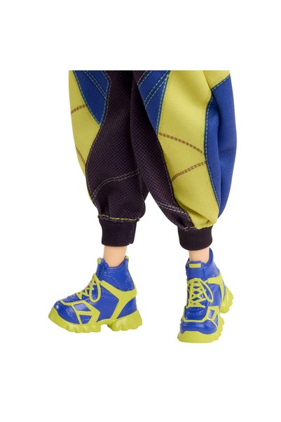 Generic Brand Main Character Zoey Zoey "How It's Done" Bebek Jrn37