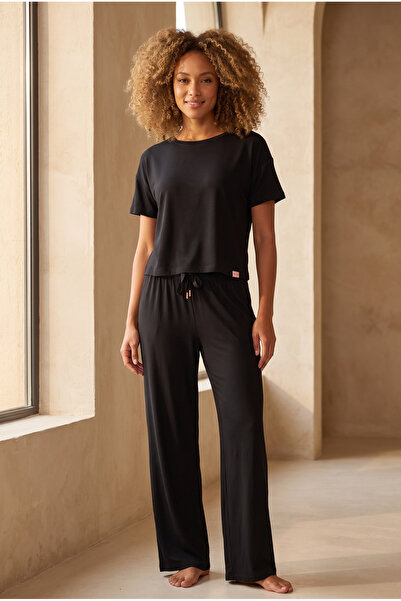 Katia&Bony Women's Black Color Luxury Wide Leg Trousers