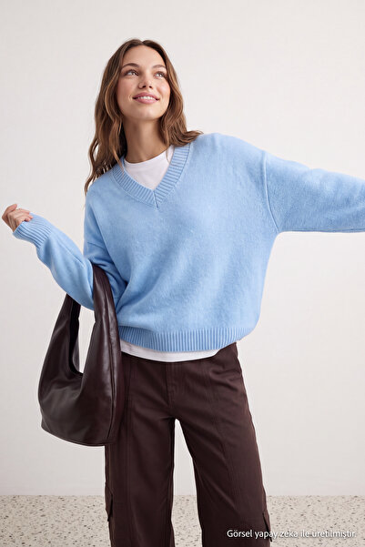 Trendyol Kollektion Wardrobe Essentials Blauer Strickpullover mit weicher Tex...
