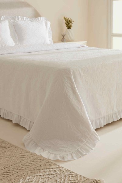 Karaca Home Branley Ruffled Single Bedspread Set White