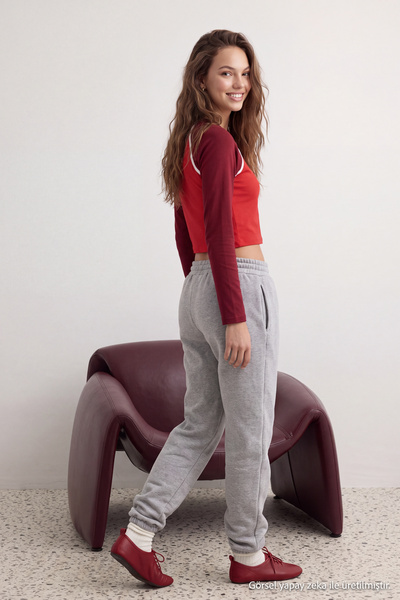 Trendyol Collection Gray Melange Thick Fleece Inside Basic Knitted Sweatpants...