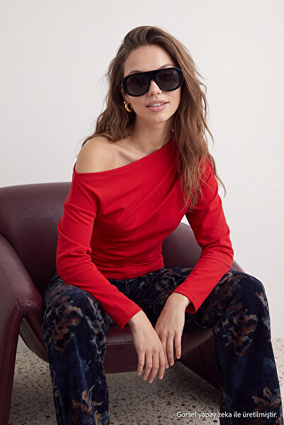 Trendyol Collection Red Drapey Drawstring/Drape Detail Asymmetric Neck Knitte...