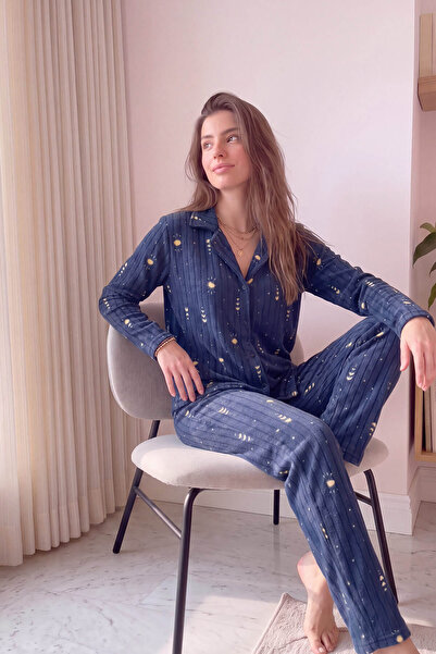 Pijamaevi Lacivert Kalp Desenli Önden Düğmeli Peluş Polar Pijama Takımı