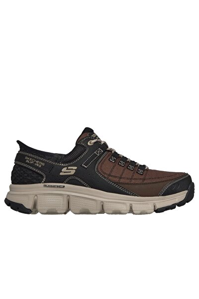 SKECHERS SUMMITS AT