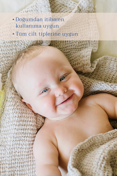 Mustela Avokado Yağı İçeren %99 Doğal İçerikli Nemlendirici Bebek Masaj Yağı 100 ml