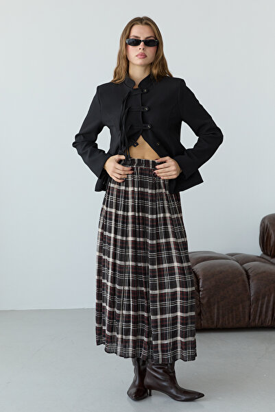Trendyol Collection Black Red Striped Plaid Lined Maxi Skirt Twoaw27Et00101
