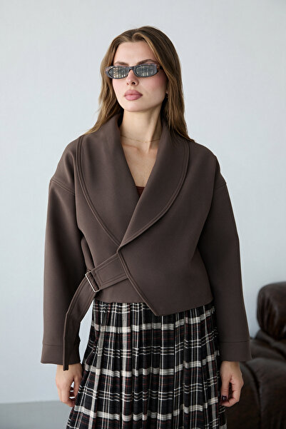 Trendyol Collection Dark Brown Short Blazer Jacket Twoaw27Bc00052