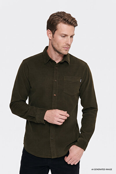 WRANGLER %100 Pamuk Regular Fit Normal Kesim Klasik Yaka Cepli Kadife Gömlek