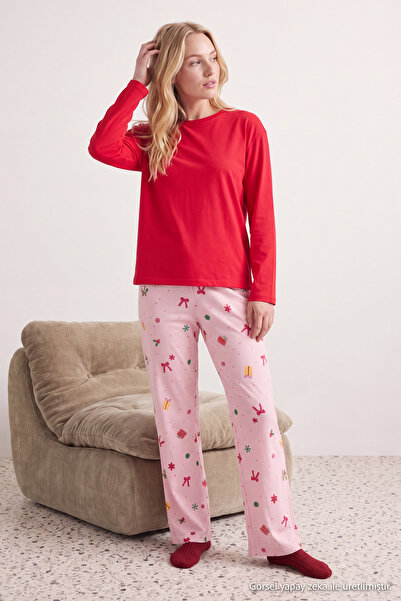 TRENDYOLMİLLA Kırmızı-Pembe %100 Pamuklu Yılbaşı Temalı Örme Pijama Takımı TH...