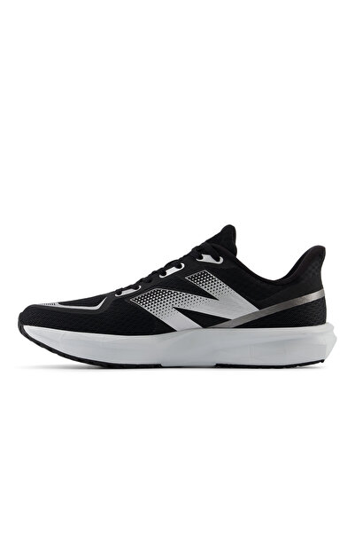 New Balance أحذية كرة الشارع للرجال Gx9688