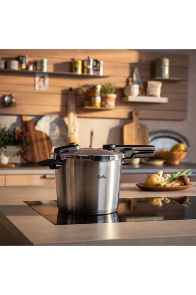 Fissler Vitaquick Premium 6 Litre Düdüklü Tencere + Buharda Pişirme Aparatı