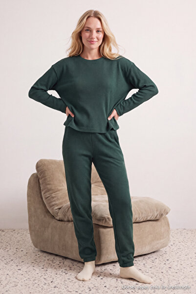 Trendyol Collection Set pijamale tricotate din țesătură verde închis THMAW23P...