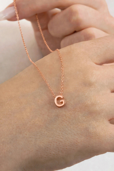 Söğütlü Silver Gümüş Rose Üç Boyutlu Minimal G Harf Kolye Sgtl11182g