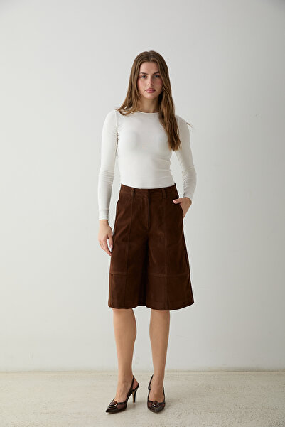 Trendyol Collection Brown Suede Bermuda Shorts Twoaw27Sr00070