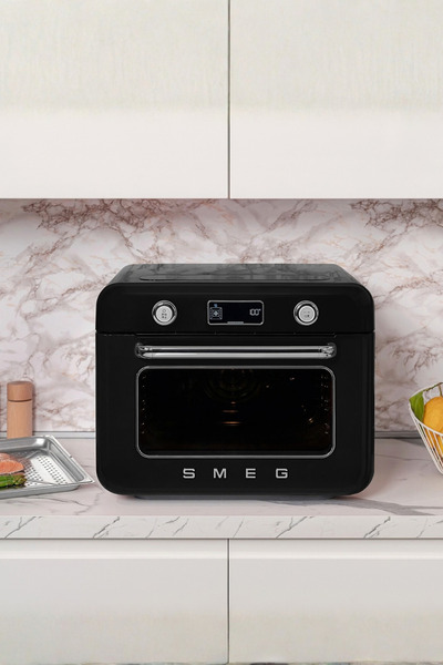 SMEG 50’s Style Siyah Retro Buharlı Mini Fırın
