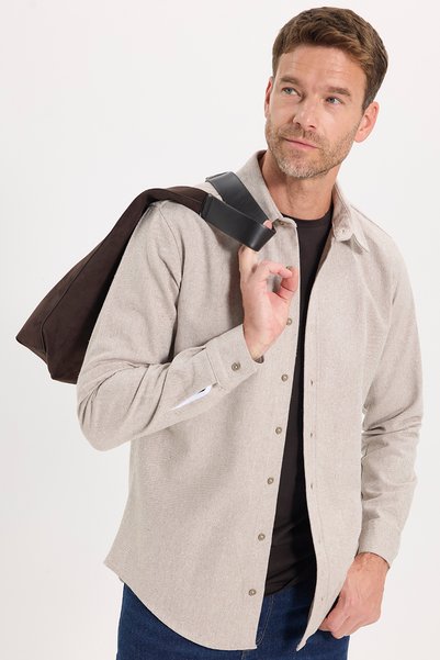 Tudors Erkek Slim Fit Dar Kesim Uzun Kollu Dokulu Kışlık Bej Gömlek