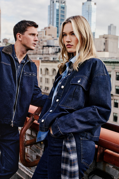 Trendyol Curve Dark Blue Pocket Detailed Crop Boy Oversize/Wide Fit Denim Plu...