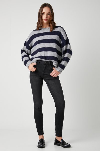 WRANGLER High Rise Skinny Fit Dar Kesim Yüksek Bel Kadın Siyah Pamuklu Esnek Jean Denim Kot Pantolon