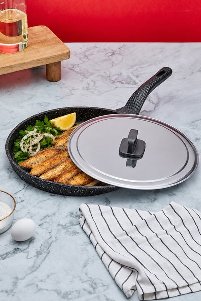 Taç Döküm Granit Balık Tavası 34 Cm