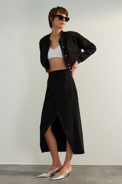Trendyol Collection Limitovaná edice – černá vysoce kvalitní sukně PolYviScon Midi TWOAW24ET00300