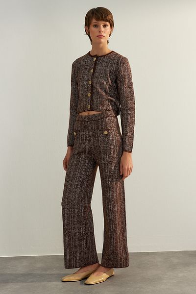 Trendyol Collection Braune Lurex-Strickhose in limitierter Auflage TWOAW24PL00231