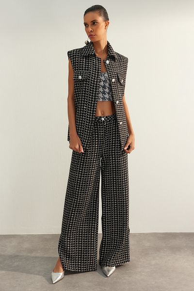 Trendyol Collection Limited Edition - Black Plaid Woven VeSt TWOAW24YE00082