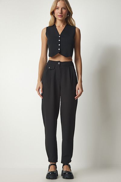 Happiness İstanbul Women's Black Buttoned Stylish Woven Trousers GK00012