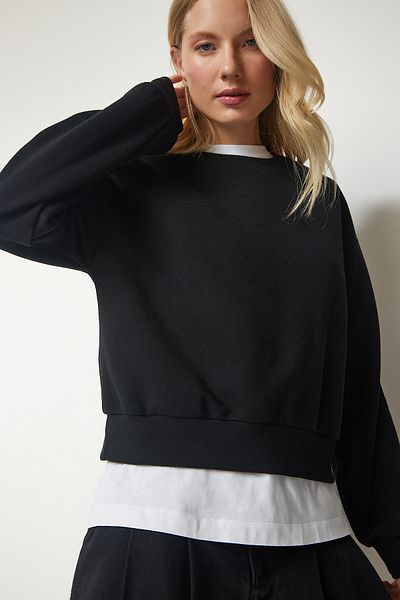 Happiness İstanbul Schwarzes, kurzes Sweatshirt mit Reliefmuster für Damen UB00179