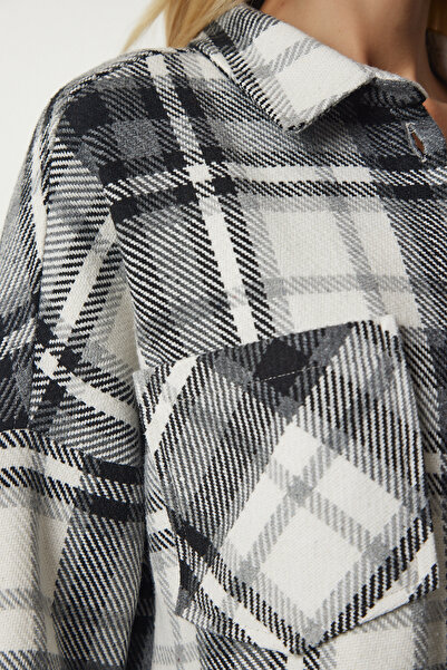 Happiness İstanbul Γυναικείο πουκάμισο με ασπρόμαυρο σχέδιο υπερμεγέθη κασμίρ ξυλοκόπο TU00034