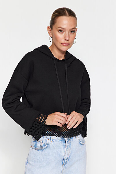 Trendyol Collection Černá tlustá fleecová vnitřní síťovina s kapucí, uvolněný střih pletená mikina TWOAW24SW00041
