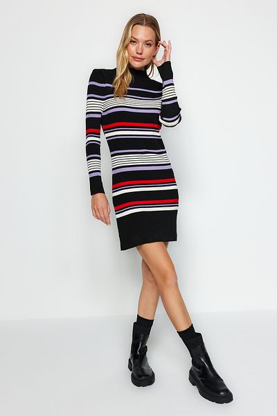 Trendyol Collection Sukienka dzianinowa Mini w bloki kolorów w kolorze czarnym - kołnierzyk typu stójka Twoaw24El00469