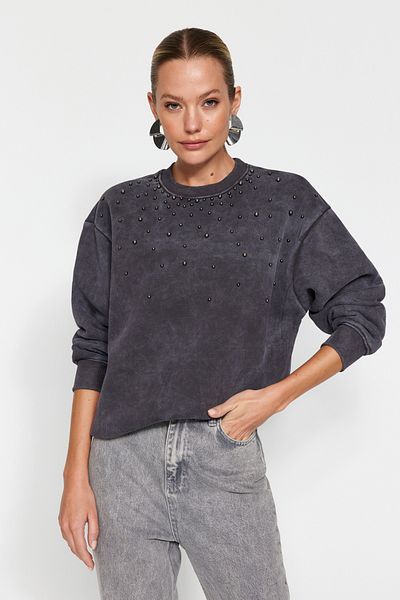Trendyol Collection Antracit Antique/Blede Effect Silný vnitřní fleece Pearl Detailní běžná pletená mikina TWOAW24SW00152